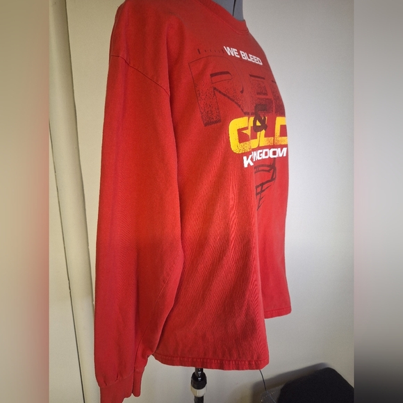 K.C. Chiefs We Bleed Red K. C Kingdom T Shirt Long Sleeved.     Size Large - Picture 3 of 6